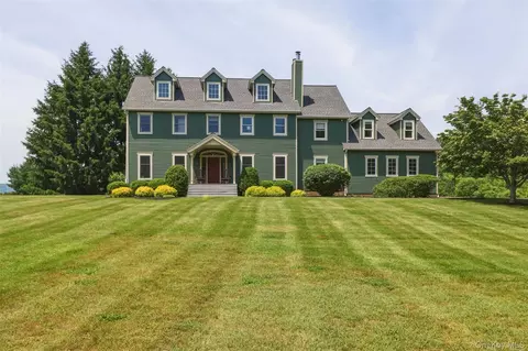 Exterior - 79 Millbrook Rd, Wallkill, NY 12589 photo 4 of 7