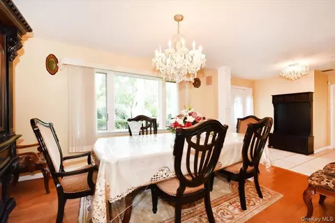 Dining - 22 Chatham Rd, Commack, NY 11725 photo 1 of 2