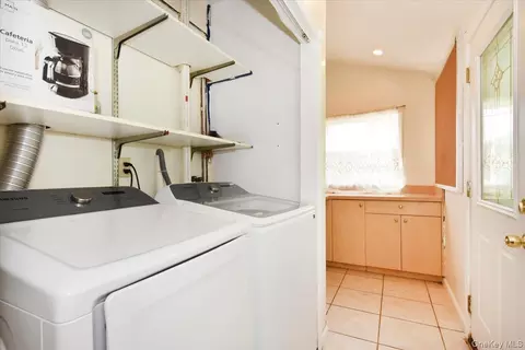 Other - 22 Chatham Rd, Commack, NY 11725 photo 4 of 5