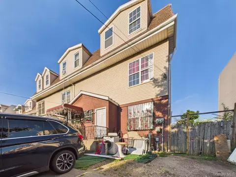 1222 Vyse Ave, New York, NY 10459