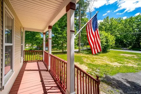 Exterior - Undisclosed, Warwick, NY 10990 photo 2 of 9
