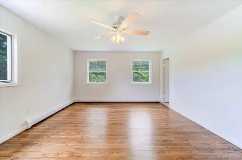Bedroom - Undisclosed, Warwick, NY 10990 photo 5 of 6