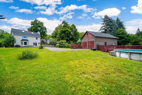 Exterior - Undisclosed, Warwick, NY 10990 photo 6 of 9