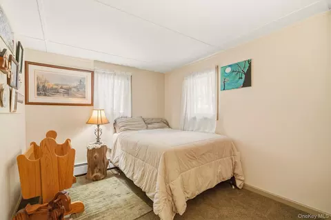 Bedroom - 5 Echo Trl, Monroe, NY 10950 photo 3 of 8