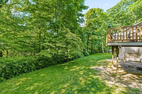 Exterior - 5 Echo Trl, Monroe, NY 10950 photo 13 of 13