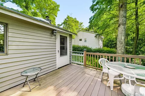 Exterior - 5 Echo Trl, Monroe, NY 10950 photo 5 of 13