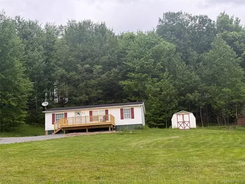 60 Brick House Hill Rd, East Meredith, NY 13757
