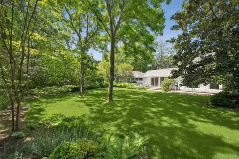 Exterior - 18-24 Jagger Ln, Westhampton, NY 11977 photo 10 of 15