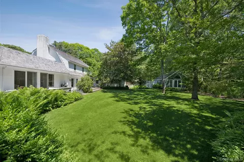 Exterior - 18-24 Jagger Ln, Westhampton, NY 11977 photo 11 of 15