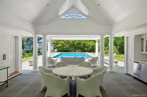 Exterior - 18-24 Jagger Ln, Westhampton, NY 11977 photo 4 of 15