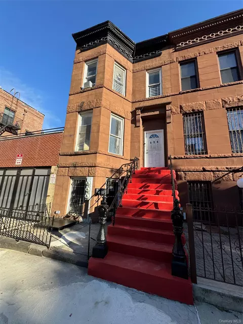 598 Monroe St, Brooklyn, NY 11221