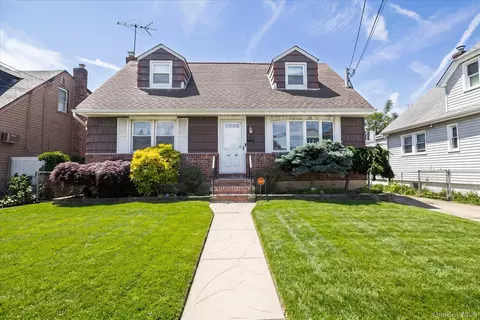 1329 Globe Ave, Elmont, NY 11003