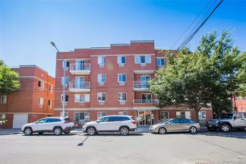 7836 46th Ave #3D, Elmhurst, NY 11373
