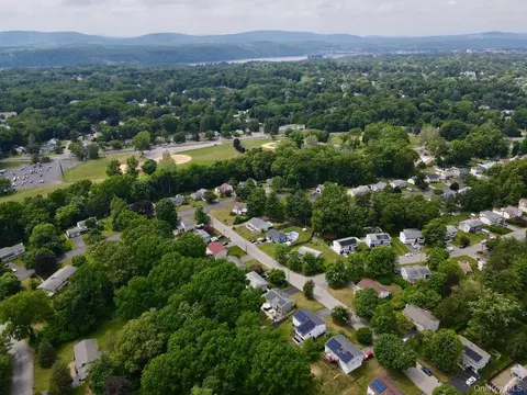 View/Area - 11 Lynbrook Rd, Poughkeepsie, NY 12603 photo 1 of 4