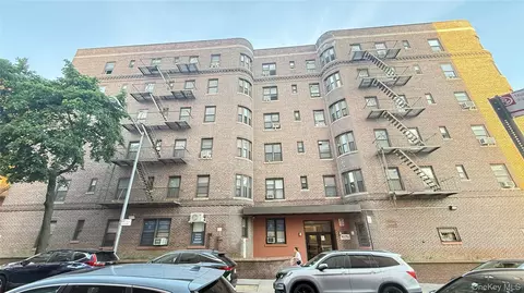 83 St Vietor Ave #1O, Elmhurst, NY 11373