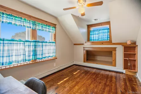 Bedroom - 115 Cedar Ave, Patchogue, NY 11772 photo 3 of 3