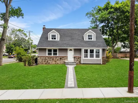 474 Roy St, West Hempstead, NY 11552