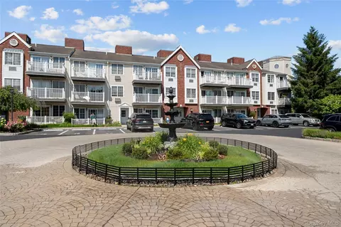 9452 Magnolia Ct #1B, Ozone Park, NY 11417