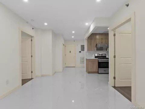 124-28 Queens Blvd #10A, New York, NY 11415