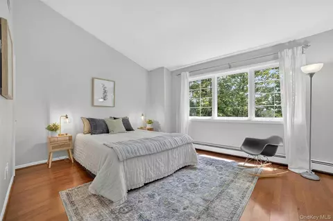 Bedroom - 9 Maple Crest Dr, Peekskill, NY 10566 photo 1 of 6