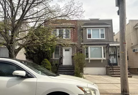 69-37 68th St, Glendale, NY 11385