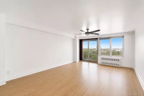 880 Boynton Ave #13A, New York, NY 10473