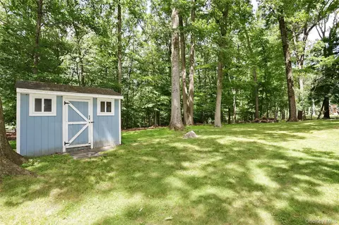 Exterior - 7 Eagle St, Ramapo, NY 10977 photo 3 of 6