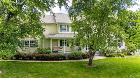 124 Rutsonville Rd, Shawangunk, NY 12589