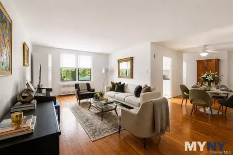 488 Ocean Pkwy #3B, Brooklyn, NY 11218
