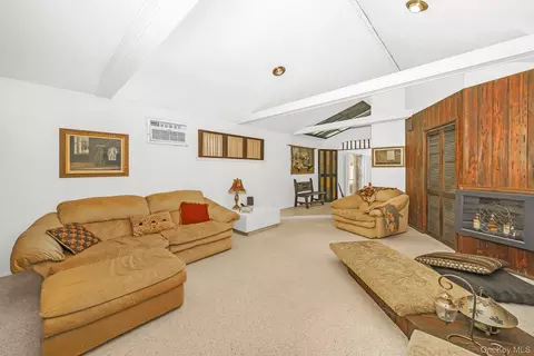 Living - 10 Rye Pl, Commack, NY 11725 photo 4 of 4