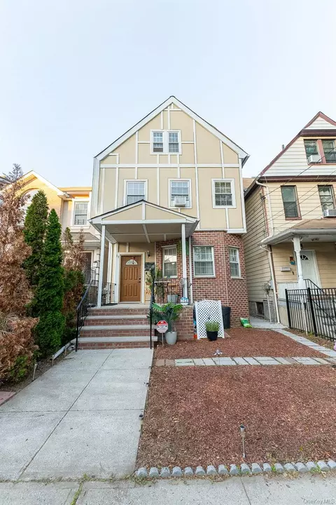 17 S 7th Ave, Mount Vernon, NY 10550