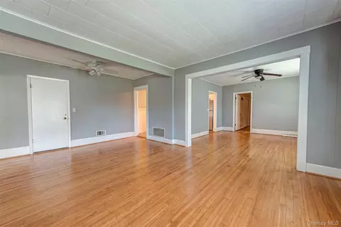 Living - 129 Bay Ave, Patchogue, NY 11772 photo 5 of 5