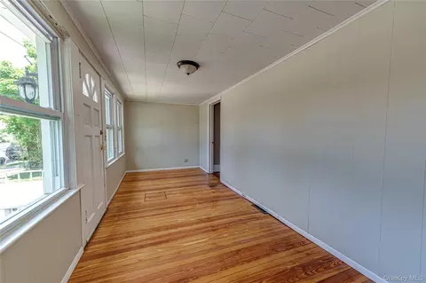 Other - 129 Bay Ave, Patchogue, NY 11772 photo 2 of 4