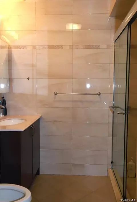 71-38 147th St #27A, Flushing, NY 11367 photo 6