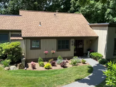 189 Heritage Hills Heritage Hls #B, Somers, NY 10589