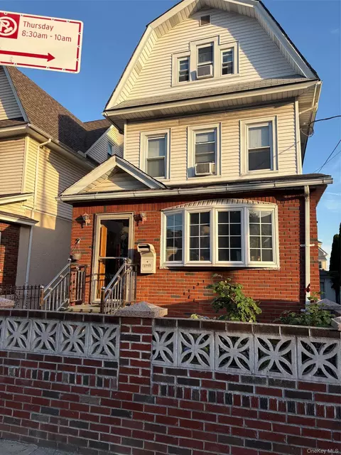 139-52 86th Rd, Briarwood, NY 11435