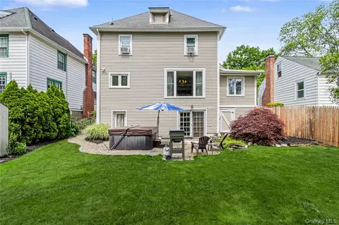 Exterior - 75 S Randolph Ave, Poughkeepsie, NY 12601 photo 4 of 8