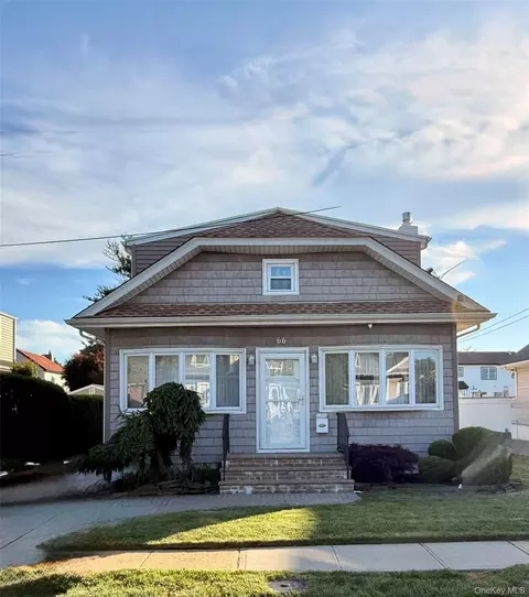 66 Kenny Ave, Merrick, NY 11566