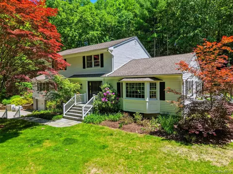 13 Schildbach Rd, Pound Ridge, NY 10576
