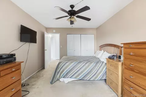 Bedroom - 150 Overlook #5F, Peekskill, NY 10566 photo 3 of 5