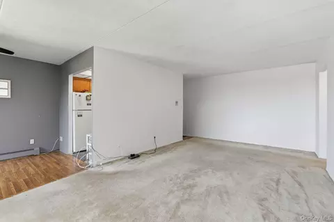 Living - 150 Overlook #5F, Peekskill, NY 10566 photo 4 of 7