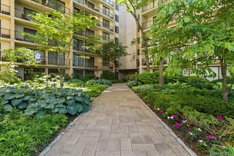 Exterior - 150 Overlook #5F, Peekskill, NY 10566 photo 3 of 12