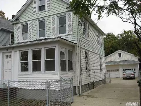 43 W Graham Ave, Hempstead, NY 11550