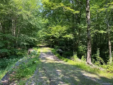 554 E 545 E Mountain Rd N, Philipstown, NY 10516 photo 5