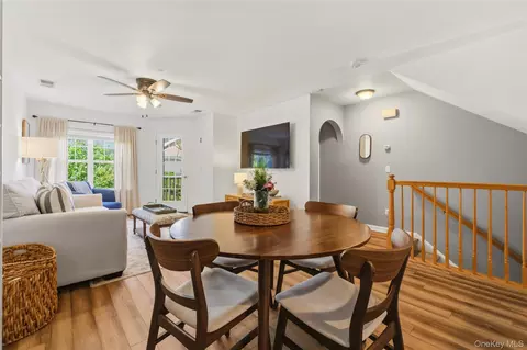 Dining - 125 Riverbend Dr, Peekskill, NY 10566 photo 2 of 3
