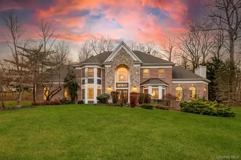 22 Golden Rd, Ramapo, NY 10901