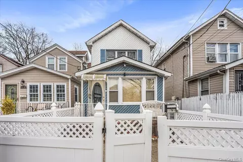 11722 142nd Pl, Jamaica, NY 11436