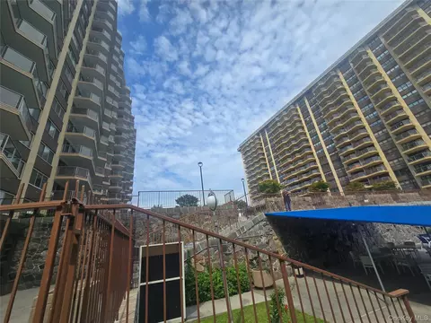 18-15 215th Street Unit 6 215 St #6C, New York, NY 11360
