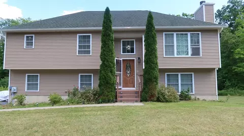 2078 Route 6, Middletown, NY 10940