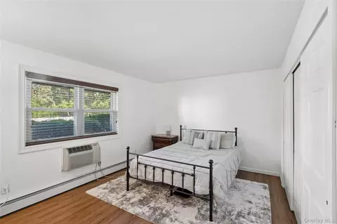 Bedroom - 260 Waverly Ave #49, Patchogue, NY 11772 photo 1 of 3